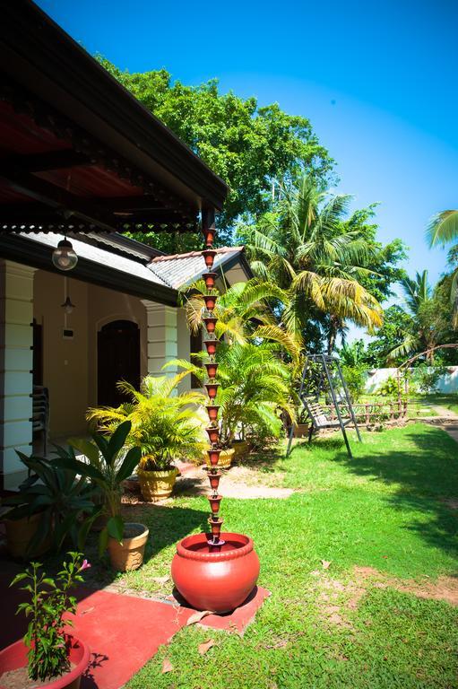 Dream Villa Mirissa Exterior foto